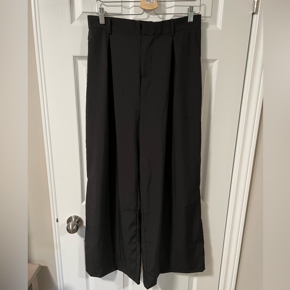 Ladies Pants - Picture 1 of 4